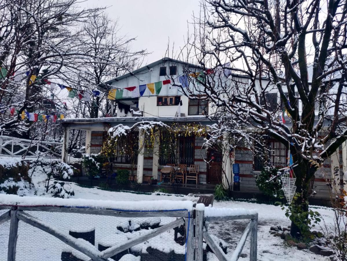 Mars Monkey Hostel & Cafe Маналі Екстер'єр фото
